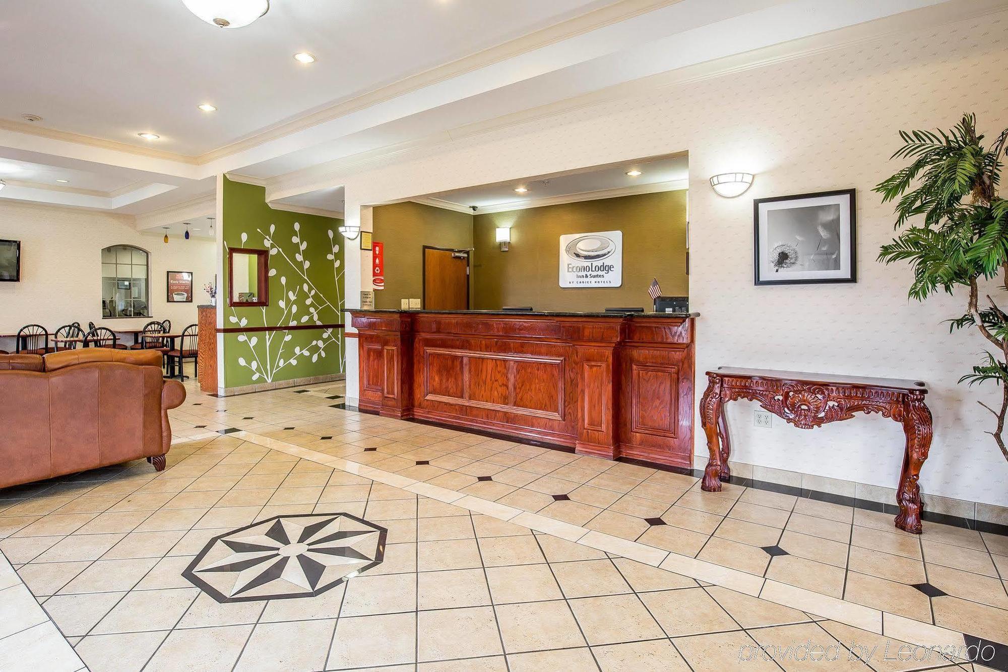 Econo Lodge Inn&Suites Beaumont Esterno foto