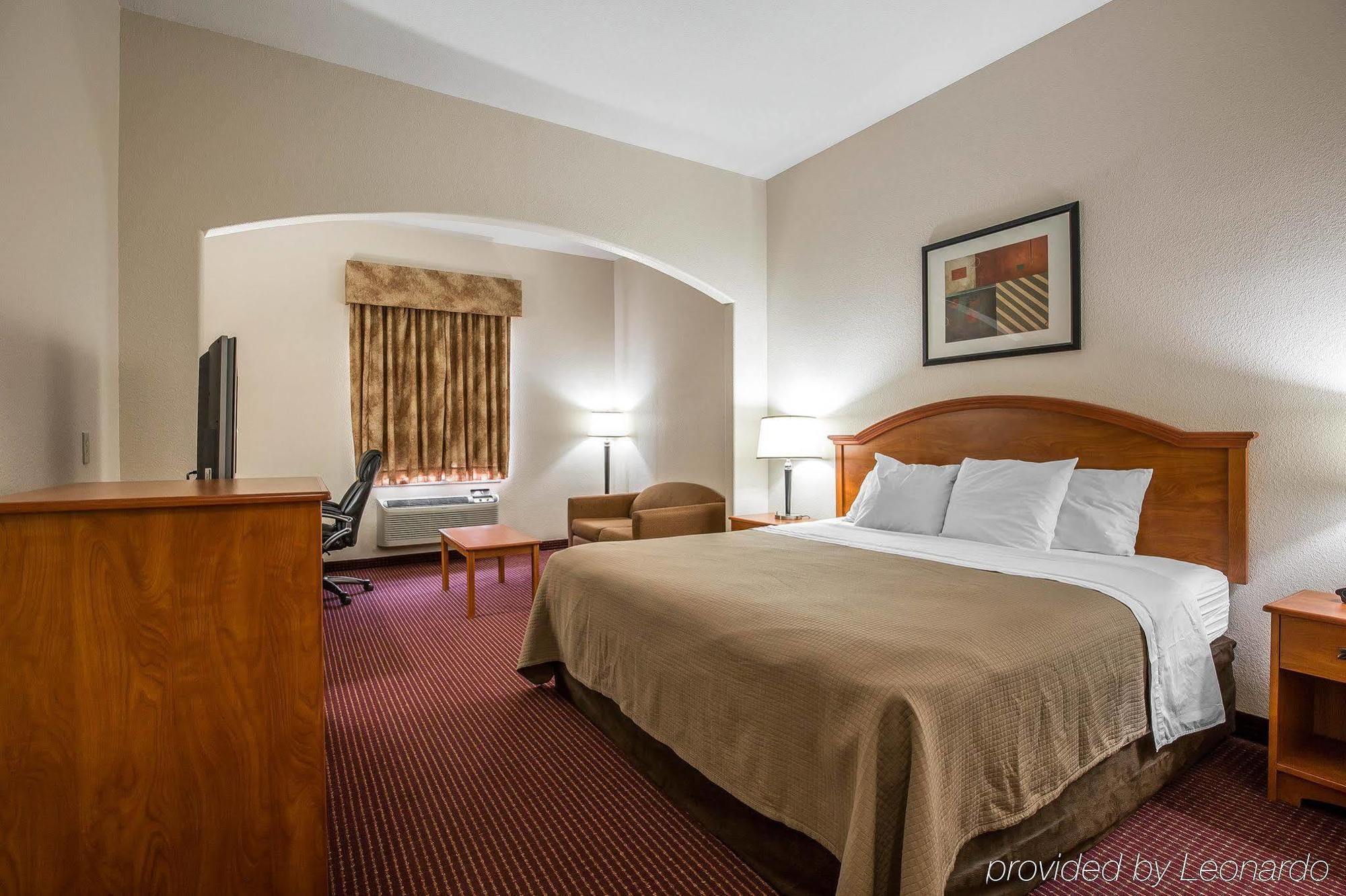 Econo Lodge Inn&Suites Beaumont Esterno foto