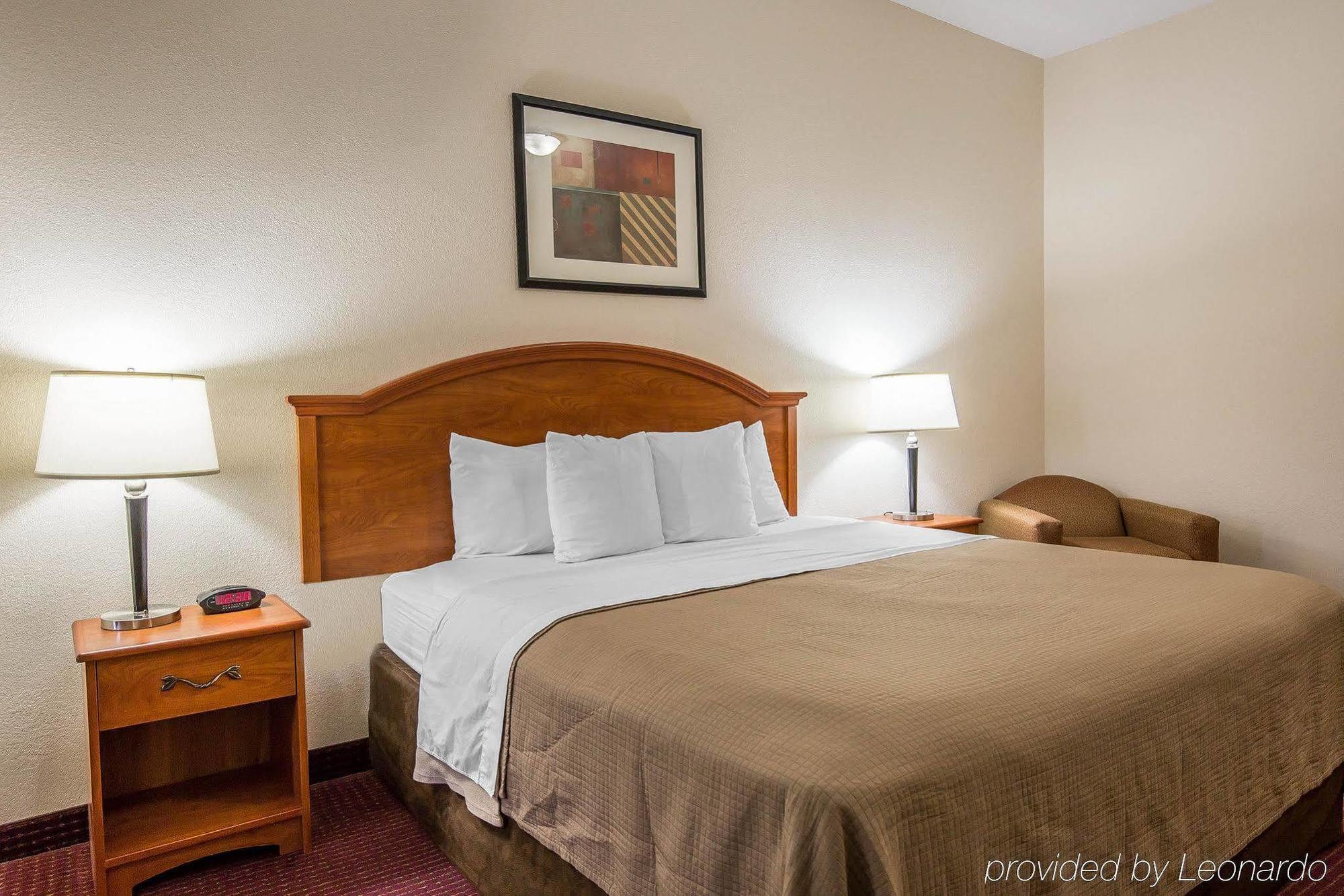 Econo Lodge Inn&Suites Beaumont Esterno foto